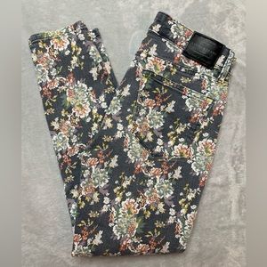 Lucky Brand Flower pattern Jeans Size 4/27
